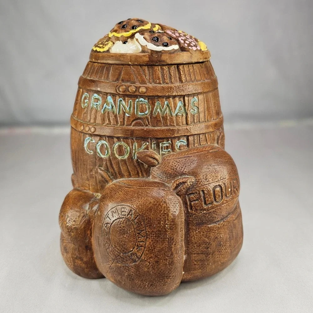 Vintage Twin Winton Grandmas Cookies Barrel Ceramic Cookie Jar Brown Handpainted